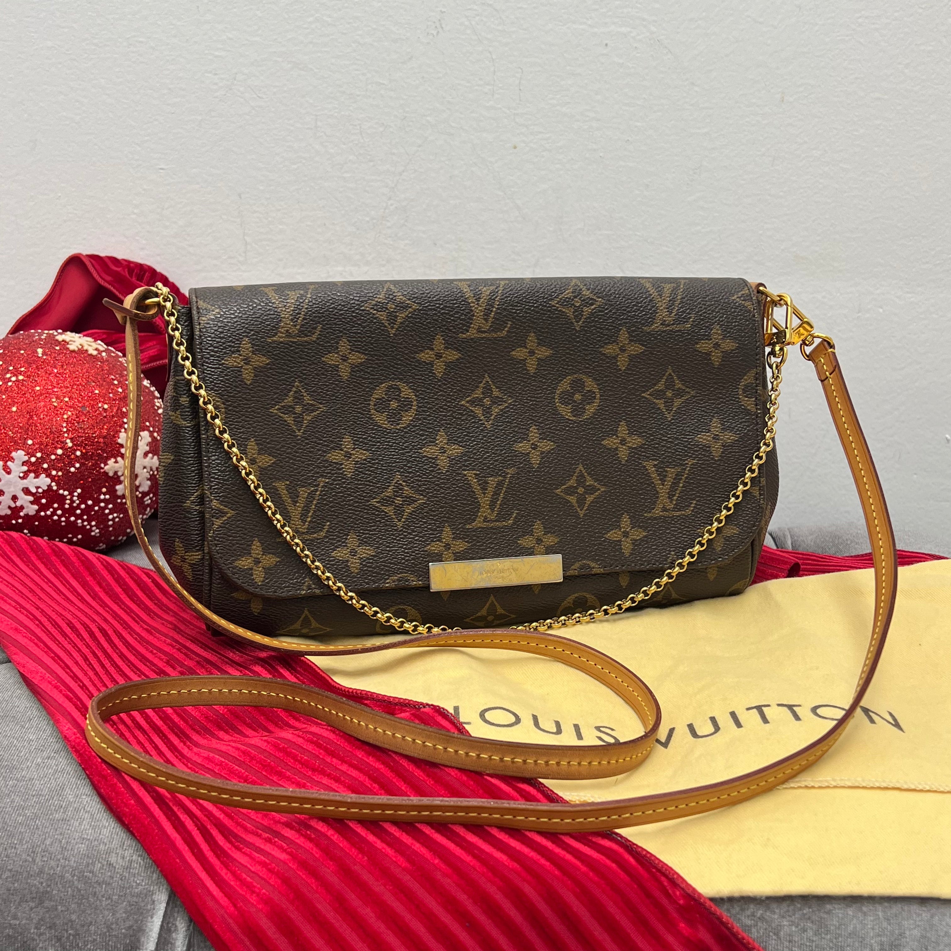 Louis Vuitton Monogram Favorite MM J Adore Wakefield