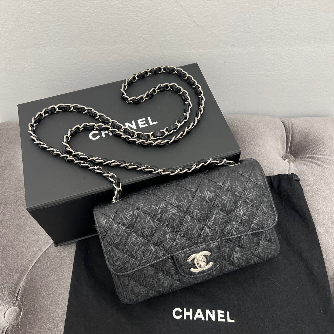 Gucci GG Supreme Monogram Black Wallet/Wristlet - J'adore Fashion