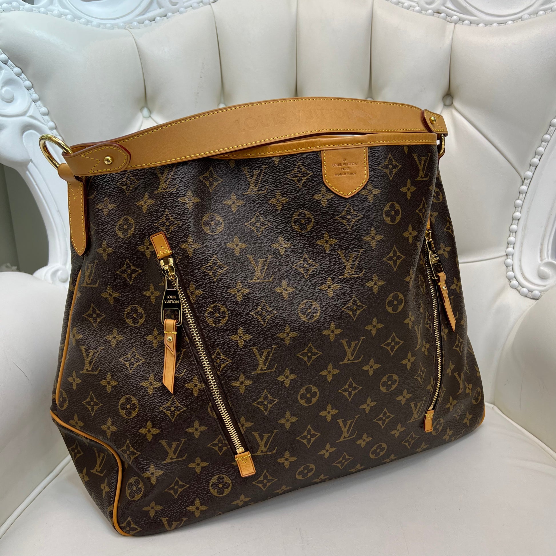 Louis Vuitton, Bags, Beautiful Authentic Louis Vuitton Delightful Gm  Monogram