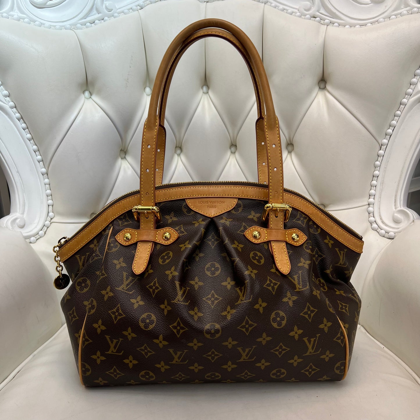 Louis Vuitton Monogram Tivoli MM - Brown Hobos, Handbags