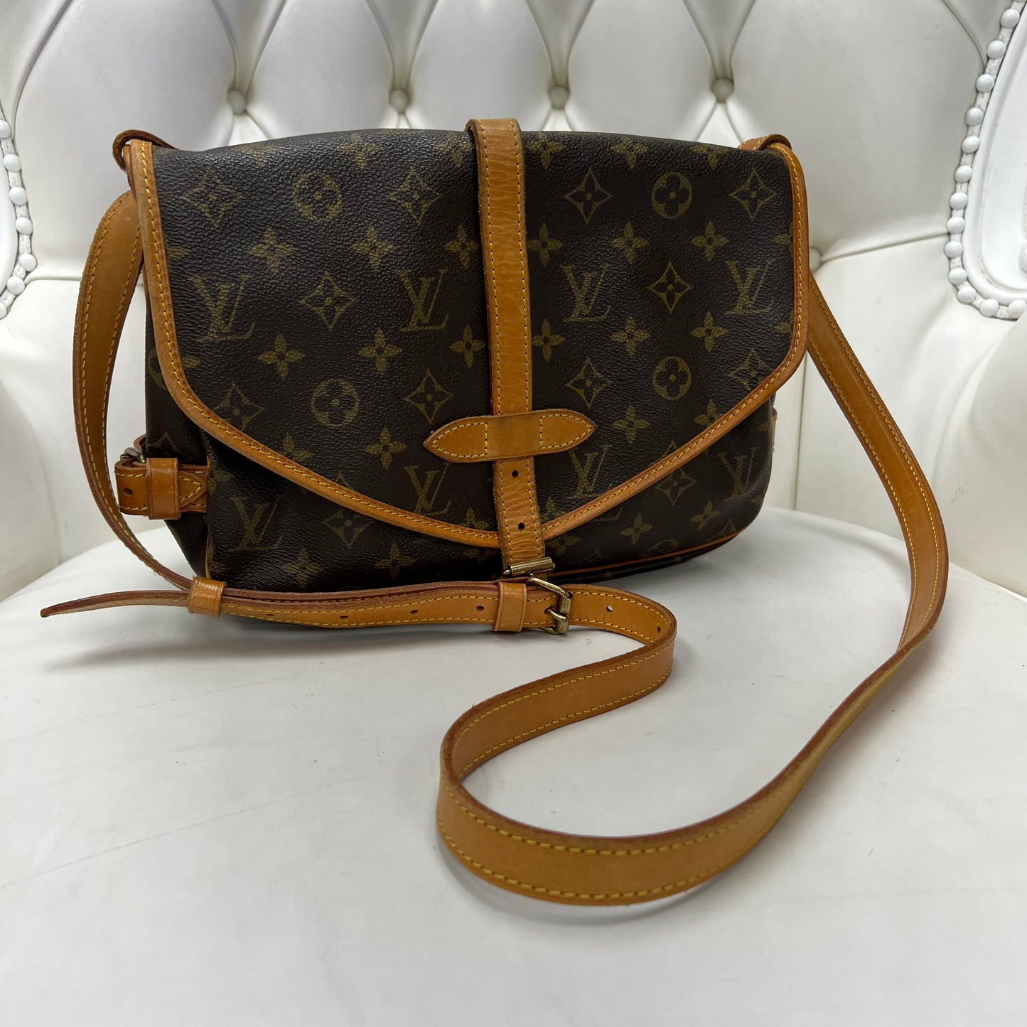 Louis Vuitton Crossbody Bags for Women - Poshmark